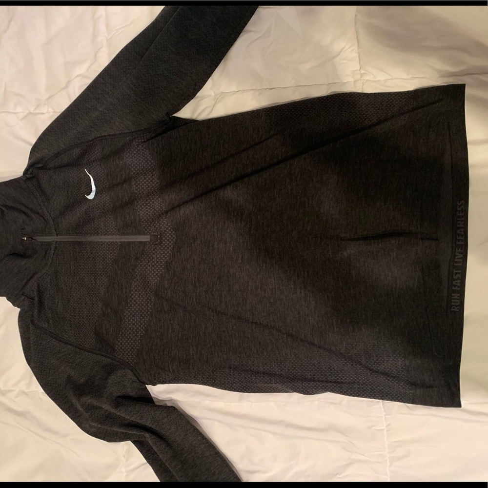 Nike Pullover